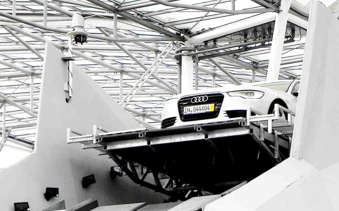 Bergfahrt am Flughafen.